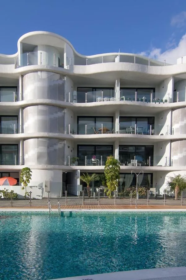 Luxury Apartment, Parking, Terrace, Pool. Arona